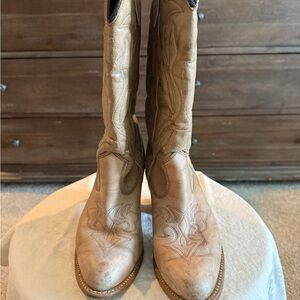 Capezio Cream Western Boots